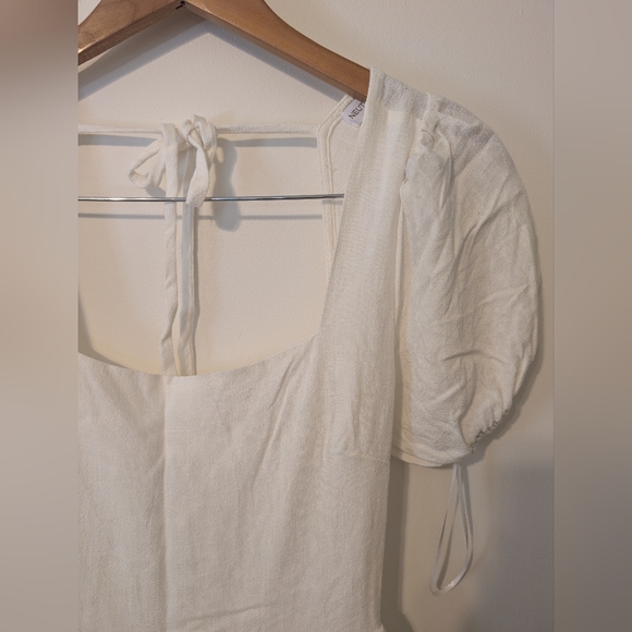 Dress - Picture 2 of 4